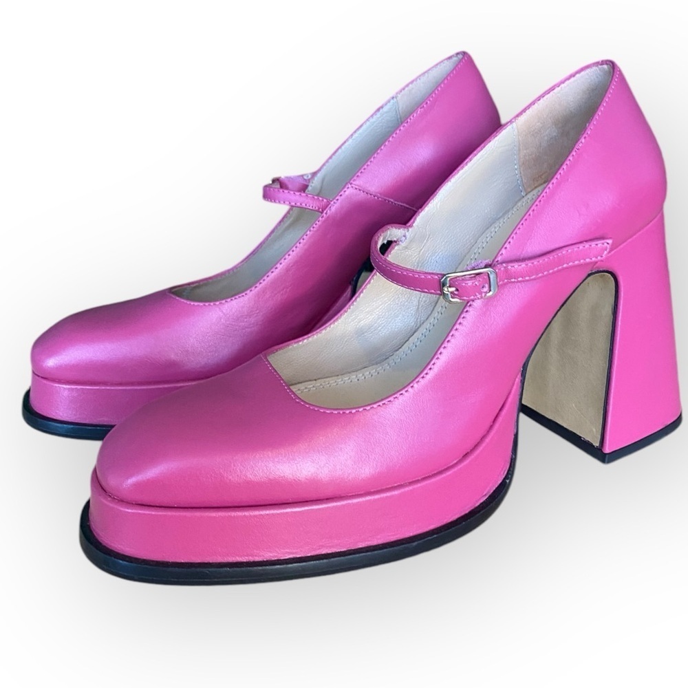 S12 Souliers Martinez
Casilda‎ Leather 90 Pumps